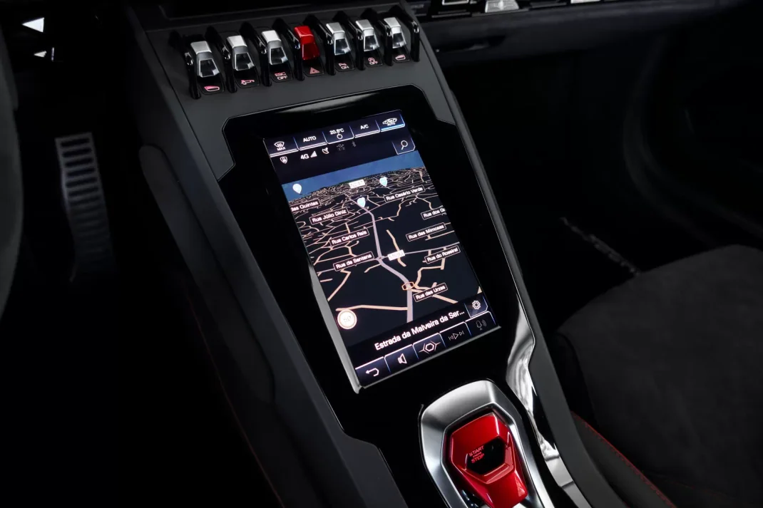 Lamborghini Huracán 2020 - 370000 EUR, 14152 km - AUTO.MOTO.pt - 14152km - foto 15 de 19