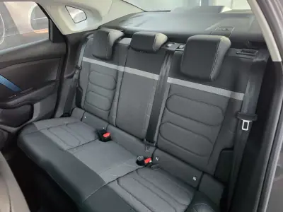 Citroën e-C4 X 2025 - 23990 EUR, 12000 km - 12000km - foto 13 de 16
