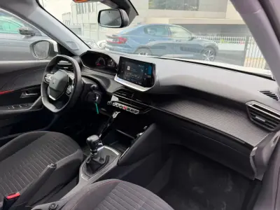 Peugeot 2008 2020 - 14900 EUR, 59000 km - AUTO.MOTO.pt - 59000km - foto 11 de 11