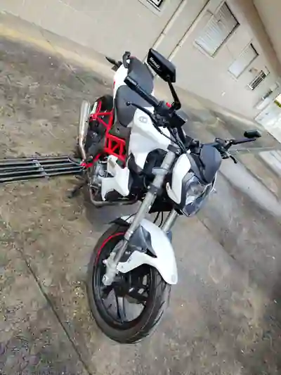 Benelli BN125 2021 — foto 2 de 10