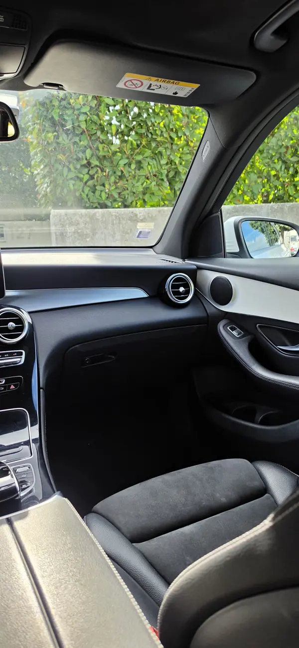 Mercedes-Benz GLC 250 2015 - 28000 EUR, 193000 km - AUTO.MOTO.pt - 193000km - foto 8 de 9