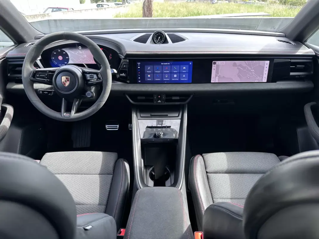 Porsche Macan 2026 - 129000 EUR, 2200 km - AUTO.MOTO.pt - 2200km - foto 68 de 85