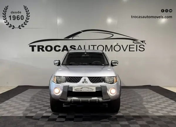Mitsubishi L200 2006 — photo 3 of 44