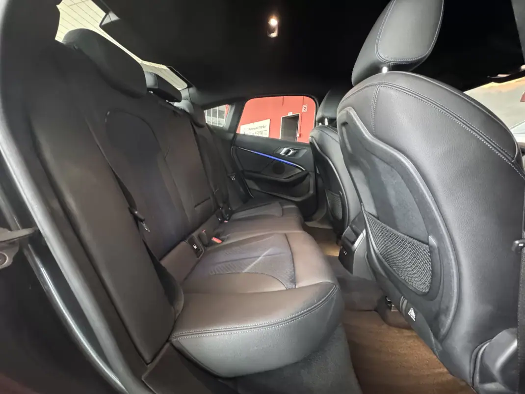 BMW 216 Gran Coupé 2020 - 24990 EUR, 104598 km - 104598km - foto 13 de 21