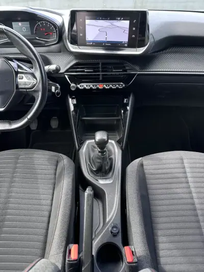 Peugeot 2008 2020 - 14900 EUR, 129000 km - AUTO.MOTO.pt - 129000km - foto 46 de 56