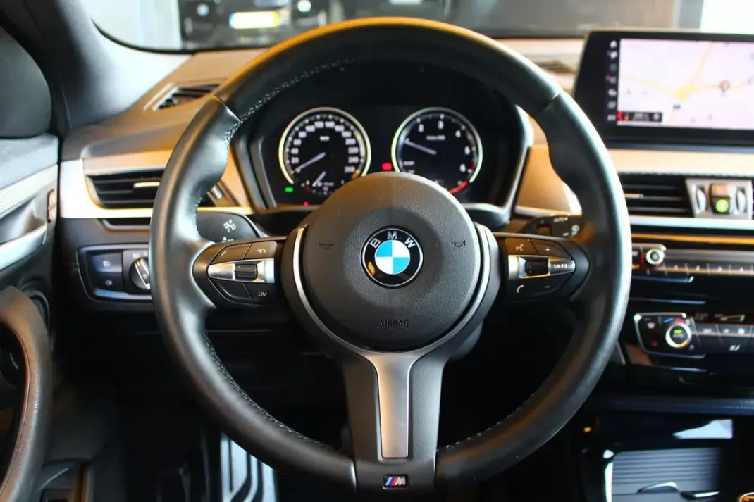 BMW X2 2020 - 26400 EUR, 90000 km - AUTO.MOTO.pt - 90000km - foto 13 de 30