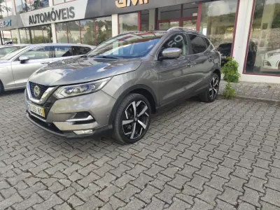 Nissan Qashqai 2018 - 17490 EUR, 49536 km - AUTO.MOTO.pt - 49536km - foto 5 de 22