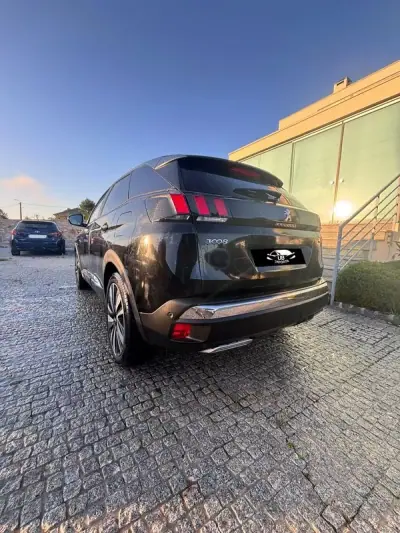 Peugeot 3008 2020 - 15499 EUR, 204500 km - AUTO.MOTO.pt - 204500km - foto 6 de 21