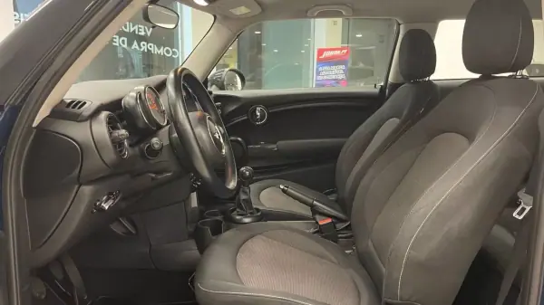 MINI One 2014 - 10990 EUR, 229990 km - AUTO.MOTO.pt - 229990km - foto 13 de 36