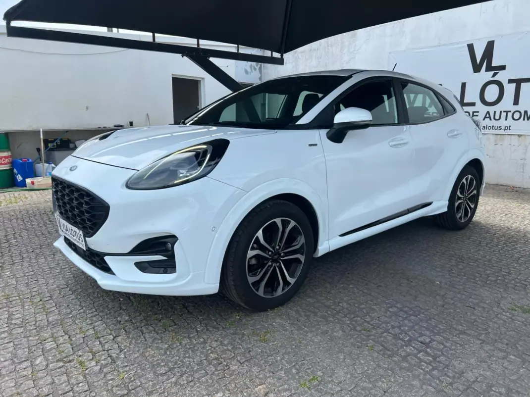 Ford Puma 2020 - 19500 EUR, 167000 km - AUTO.MOTO.pt - 167000km - foto 1 de 14