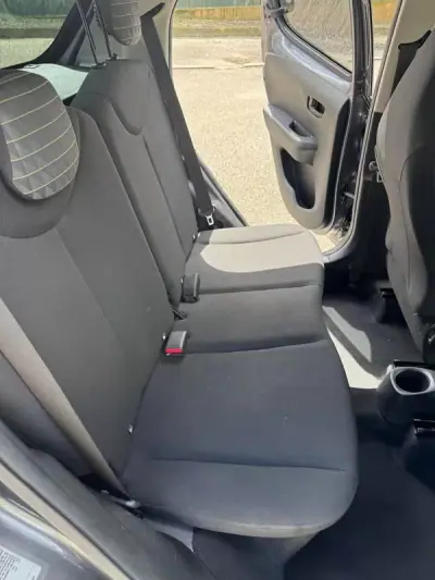 Peugeot 108 2021 - 11000 EUR, 62048 km - AUTO.MOTO.pt - 62048km - foto 25 de 32