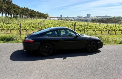 Porsche 911 2002 - 44900 EUR, 120127 km - AUTO.MOTO.pt - 120127km - foto 4 de 23