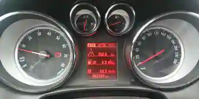 Opel Astra GTC 2017 - 19500 EUR, 62000 km - AUTO.MOTO.pt - 62000km - foto 6 de 15