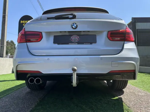 BMW 320 2016 - 21400 EUR, 220000 km - AUTO.MOTO.pt - 220000km - foto 11 de 50
