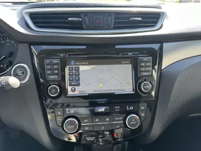 Nissan Qashqai 2018 - 15500 EUR, 200000 km - 200000km - foto 39 de 68