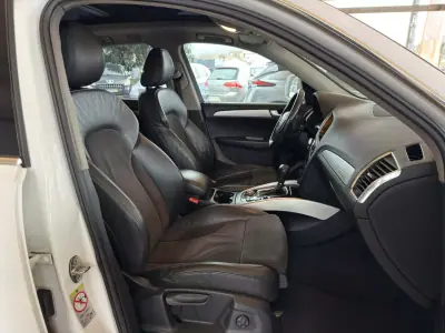 Audi Q5 2009 - 13950 EUR, 326842 km - AUTO.MOTO.pt - 326842km - foto 29 de 33