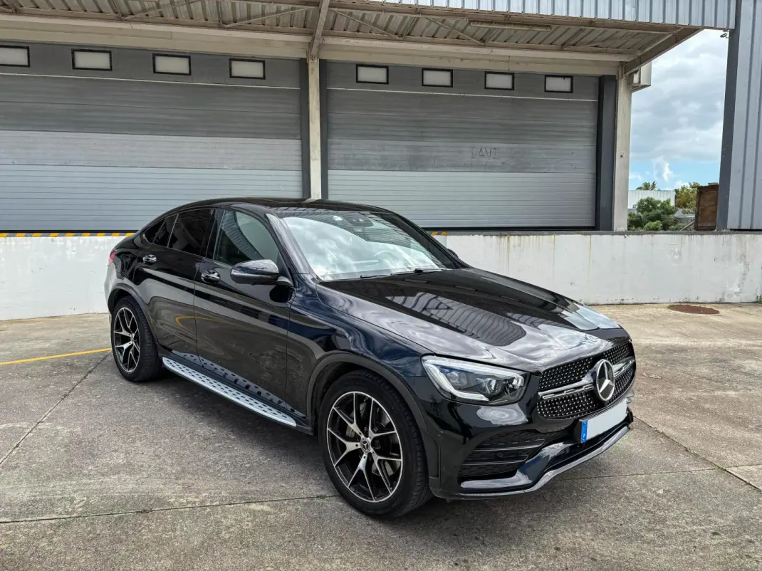 Mercedes-Benz GLC 300 2019 - 49990 EUR, 84000 km - AUTO.MOTO.pt - 84000km - foto 1 de 9