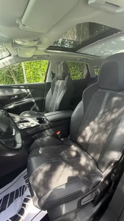 Peugeot 3008 2019 - 17990 EUR, 89000 km - AUTO.MOTO.pt - 89000km - foto 11 de 20