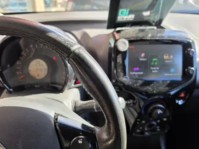 Citroën C1 2015 - 8250 EUR, 95000 km - 95000km - foto 5 de 5