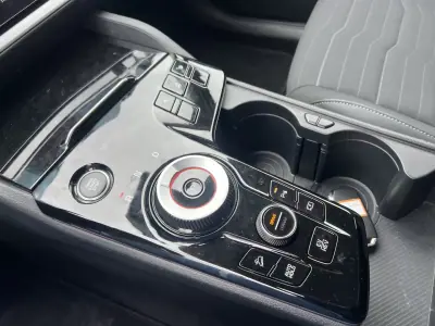 Kia Sportage 2025 - 41000 EUR, 10800 km - AUTO.MOTO.pt - 10800km - foto 21 de 21