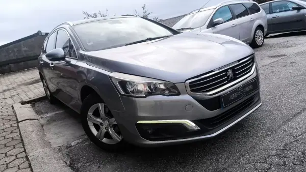 Peugeot 508 SW 2015 - 9900 EUR, 240000 km - AUTO.MOTO.pt - 240000km - foto 2 de 17