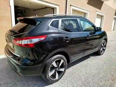 Nissan Qashqai 2017 — foto 5 de 15