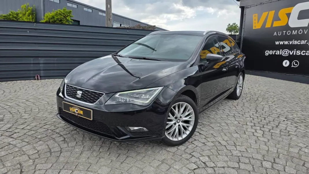 SEAT Leon ST 2015 - 13590 EUR, 95000 km - AUTO.MOTO.pt - 95000km - foto 1 de 23