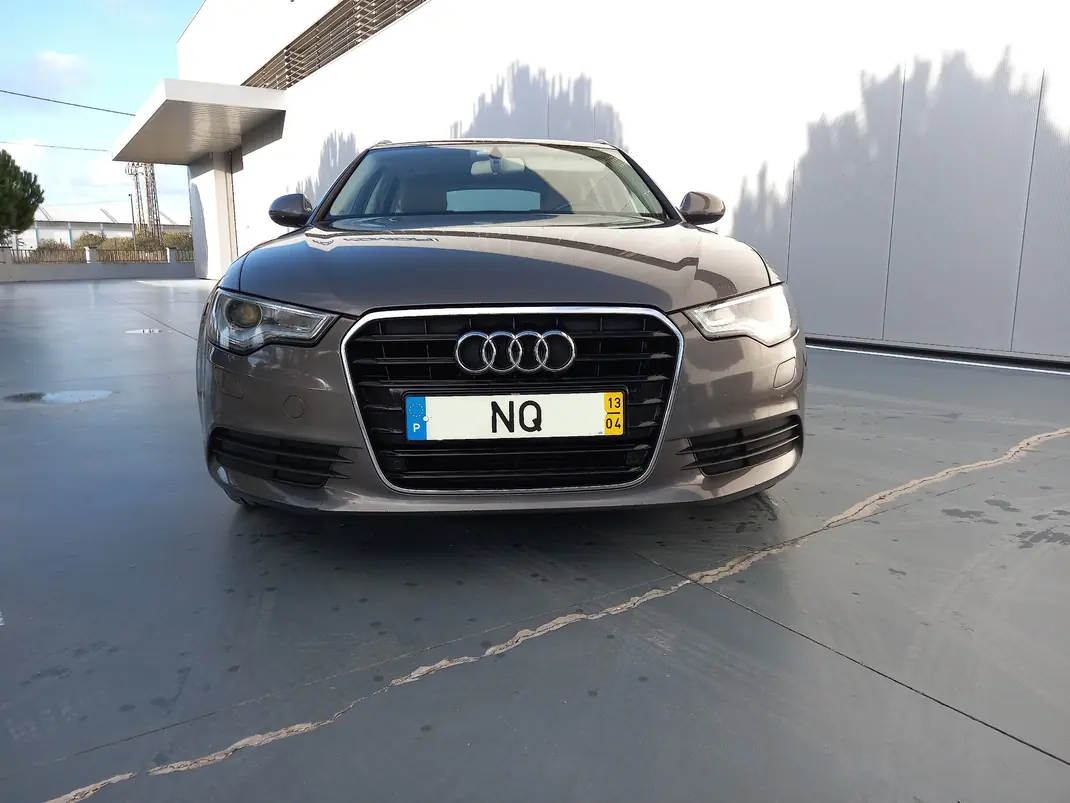 Audi A6 Avant 2013 - 13000 EUR, 255 km - AUTO.MOTO.pt - 255km - foto 1 de 18