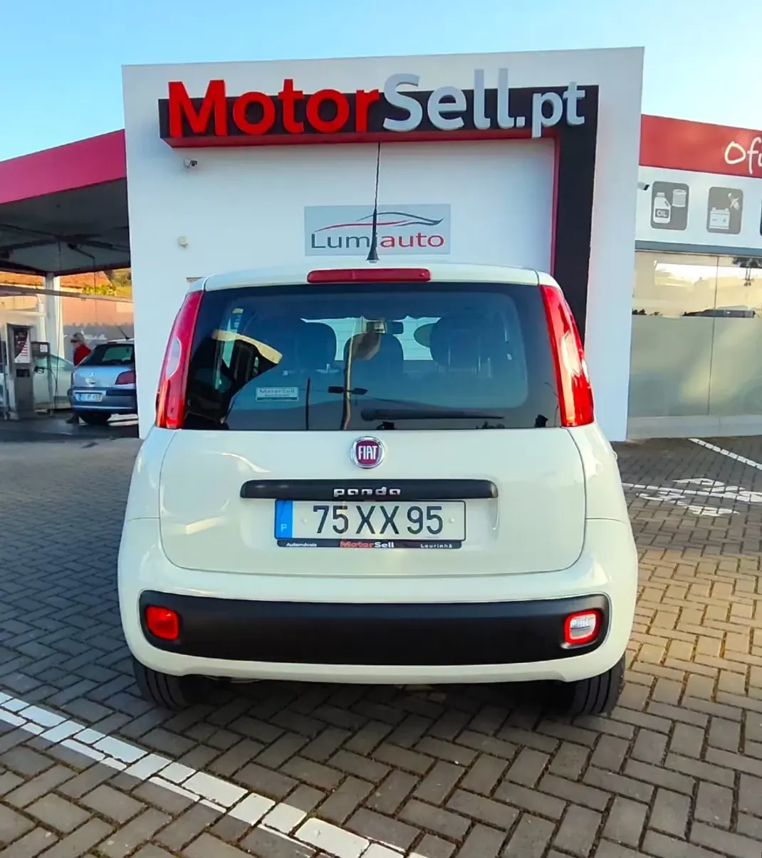Fiat Panda 2019 - 7700 EUR, 136000 km - AUTO.MOTO.pt - 136000km - foto 9 de 10