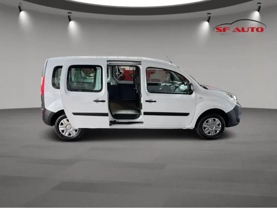Renault 2021 - 11490 EUR, 87869 km - AUTO.MOTO.pt - 87869km - foto 5 de 11