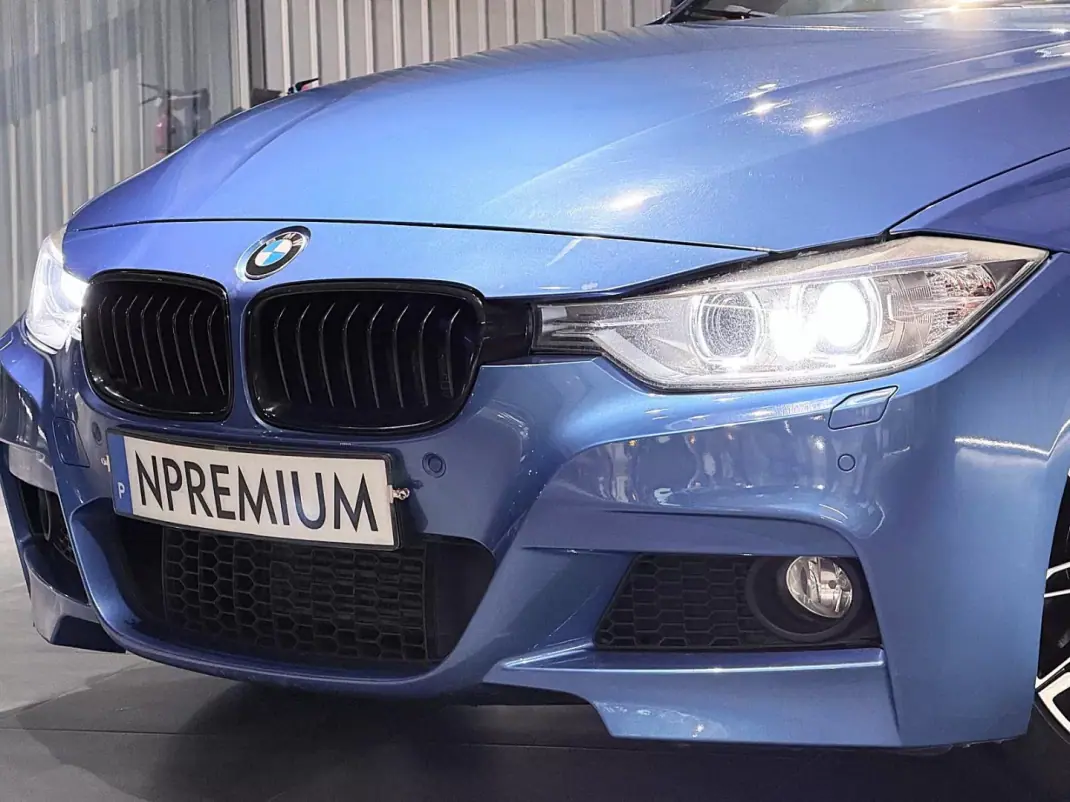 BMW 318 2013 - 16990 EUR, 249800 km - AUTO.MOTO.pt - 249800km - foto 19 de 38