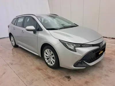 Toyota Corolla Touring Sports 2023 - 26750 EUR, 28050 km - AUTO.MOTO.pt - 28050km - foto 3 de 10
