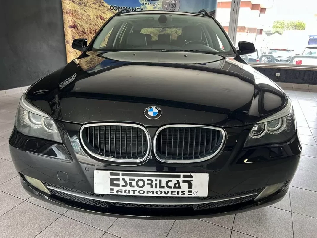 BMW 520 2010 - 7900 EUR, 400405 km - AUTO.MOTO.pt - 400405km - foto 5 de 16