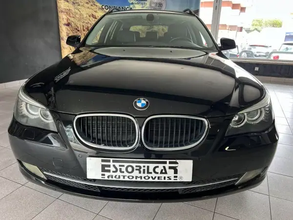 BMW 520 2010 - 7900 EUR, 400405 km - AUTO.MOTO.pt - 400405km - foto 5 de 16