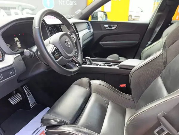 Volvo XC 60 2021 - 36900 EUR, 90150 km - 90150km - foto 18 de 26