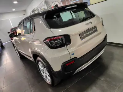 Jeep Avenger 2024 - 24990 EUR, 9000 km - AUTO.MOTO.pt - 9000km - foto 22 de 60