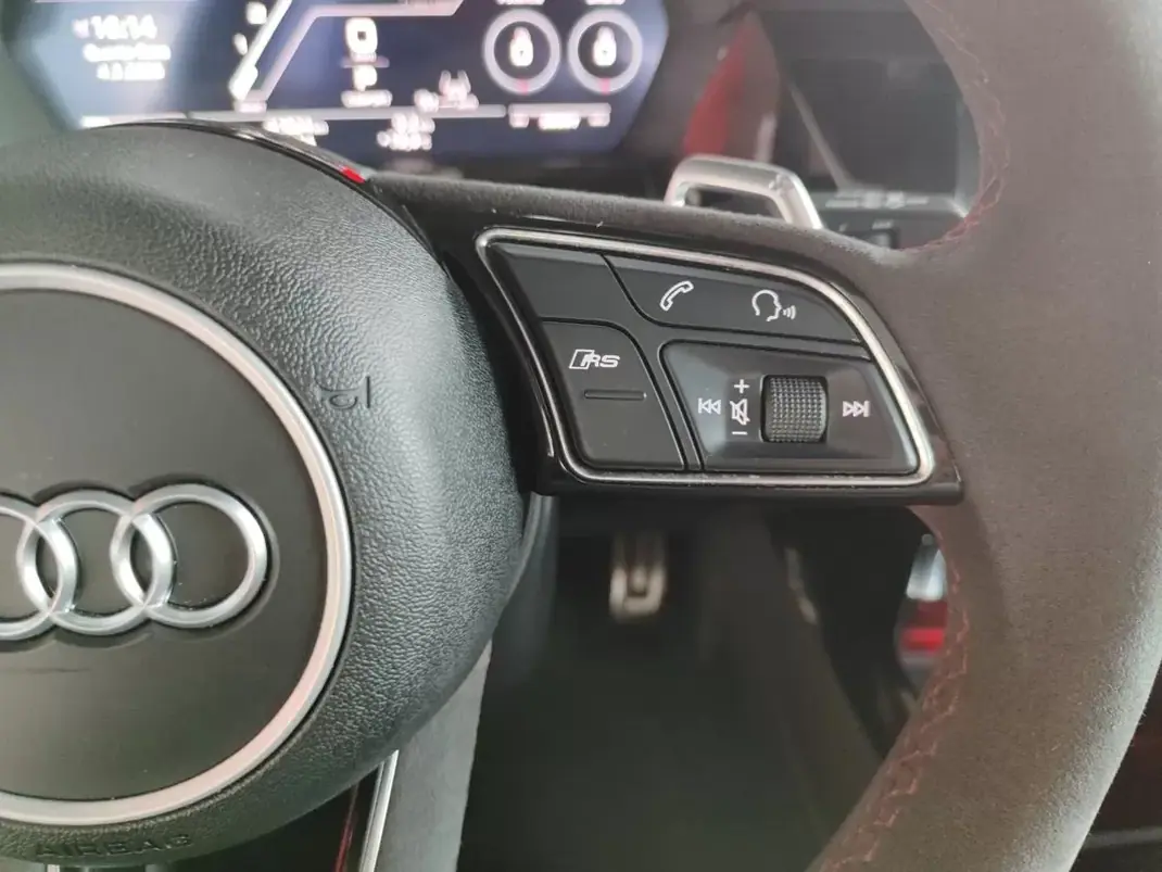 Audi RS3 Sportback 2024 - 69500 EUR, 41900 km - AUTO.MOTO.pt - 41900km - foto 32 de 48