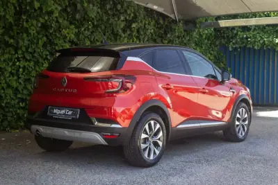 Renault Captur 2020 - 15900 EUR, 86000 km - AUTO.MOTO.pt - 86000km - foto 8 de 17