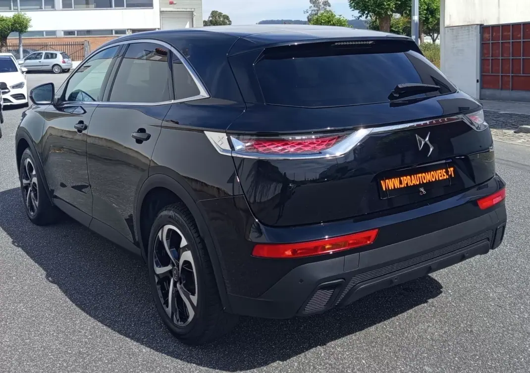 DS DS7 Crossback 2021 - 17990 EUR, 110300 km - AUTO.MOTO.pt - 110300km - foto 7 de 18