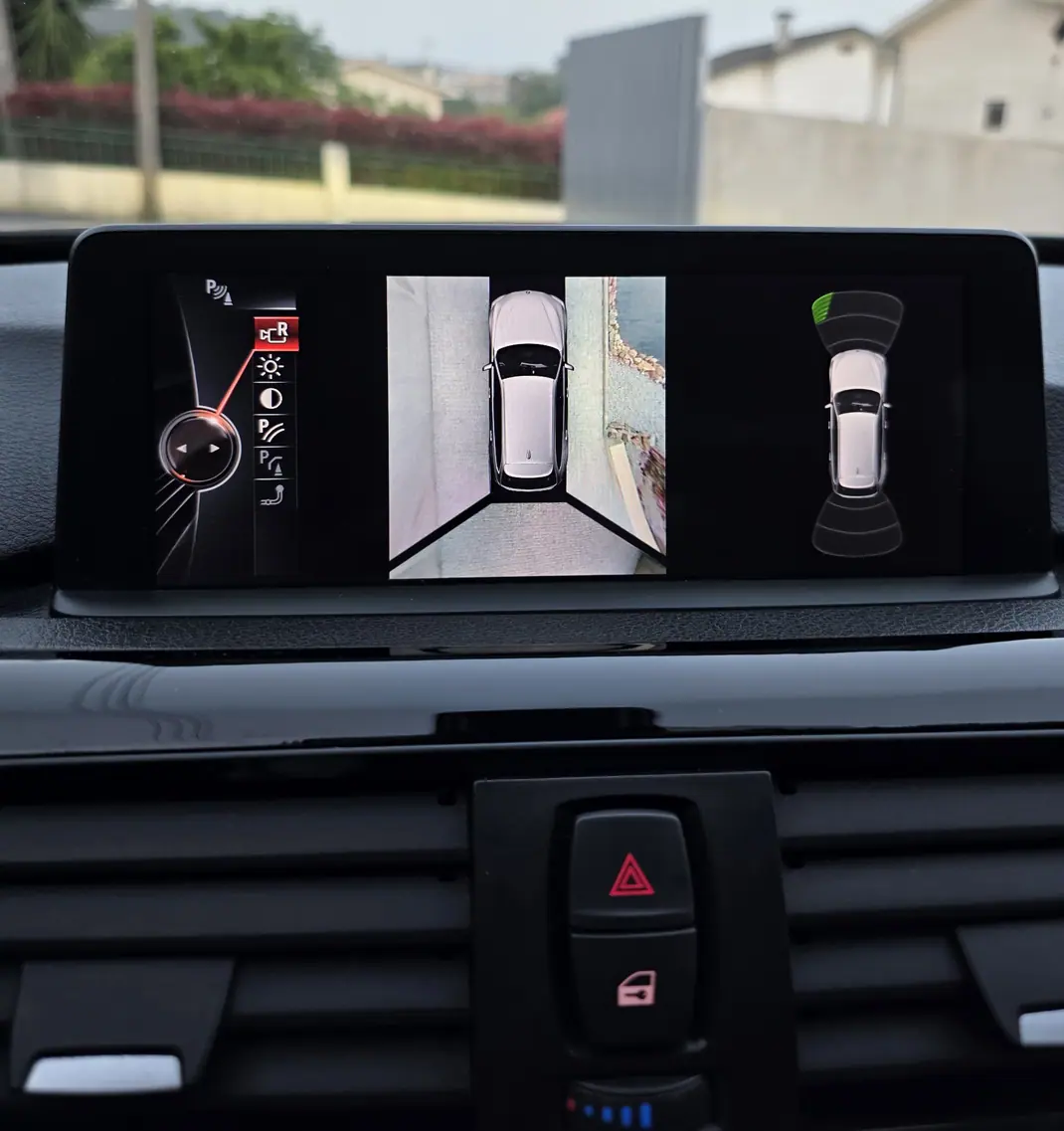 BMW 320 2012 - 15750 EUR, 256800 km - AUTO.MOTO.pt - 256800km - foto 8 de 12