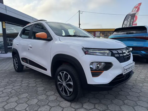Dacia Spring 2023 - 12750 EUR, 83000 km - 83000km - foto 2 de 36