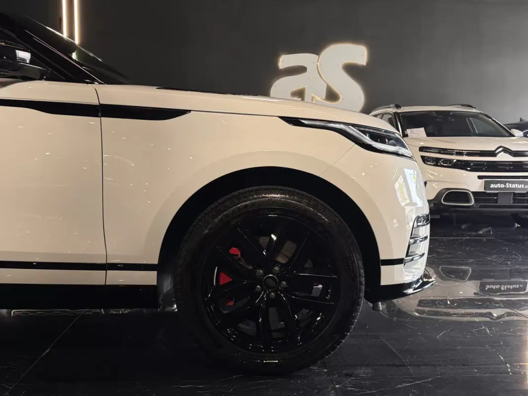 Land Rover Range Rover Velar 2024 - 69990 EUR, 33000 km - AUTO.MOTO.pt - 33000km - foto 5 de 40