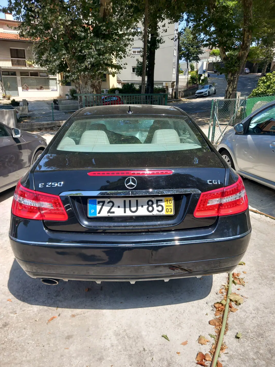Mercedes-Benz E 250 2010 - 15500 EUR, 90000 km - AUTO.MOTO.pt - 90000km - foto 4 de 4
