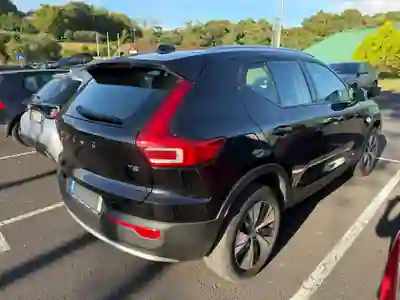 Volvo XC 40 2024 - 31000 EUR, 33400 km - foto 4 de 8