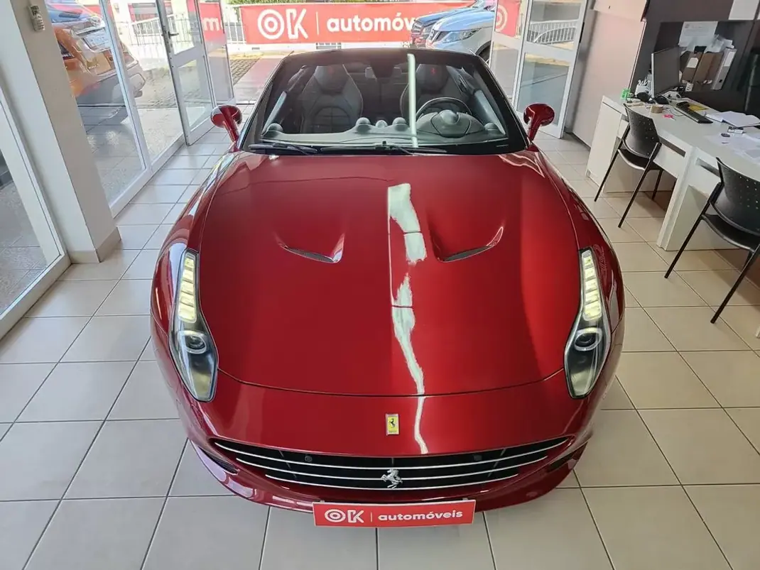 Ferrari California 2016 - 157000 EUR, 73000 km - AUTO.MOTO.pt - 73000km - foto 5 de 56