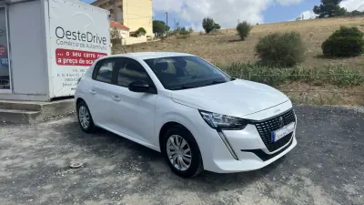 Peugeot 208 2023 - 13800 EUR, 100000 km - AUTO.MOTO.pt - 100000km - foto 3 de 18