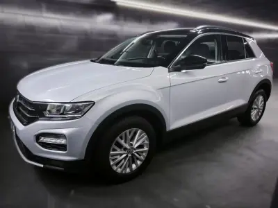 Volkswagen T-Roc 2018 - 15950 EUR, 98741 km - AUTO.MOTO.pt - 98741km - foto 9 de 34