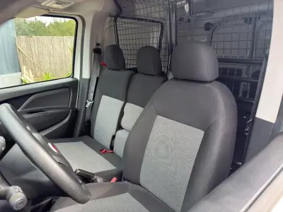 Fiat DOBLO MULTIJET COM IVA 3Lug 2021 - 10900 EUR, 129990 km - AUTO.MOTO.pt - 129990km - foto 5 de 19