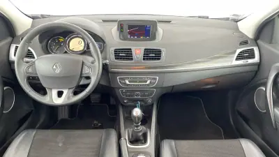 Renault Mégane Sport Tourer 2010 - 4950 EUR, 195235 km - AUTO.MOTO.pt - 195235km - foto 9 de 22