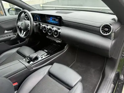 Mercedes-Benz CLA 180 2021 - 26900 EUR, 180000 km - AUTO.MOTO.pt - 180000km - foto 54 de 67